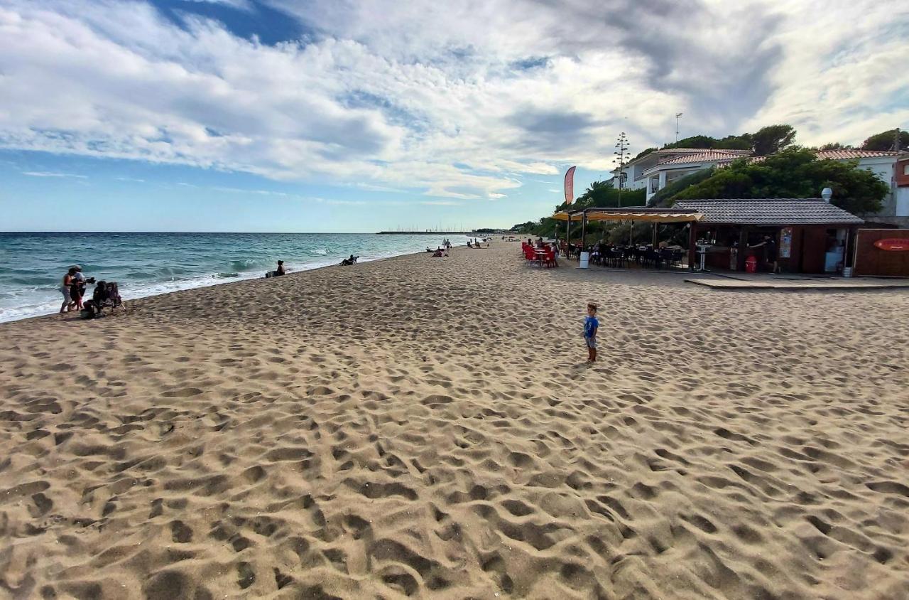 Apartamento A 300 Mts De La Playa, 25 Minutos De Port Aventura Y 50 De Barcelona Coma-ruga Zewnętrze zdjęcie